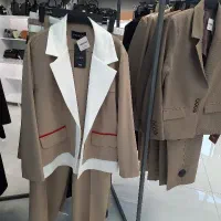 انواع کت و شلوار در مانتو کارو