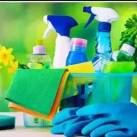 به تعدادی خانم جهت نظافت منزل