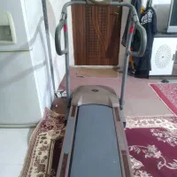 تردمیل سالم تعمیز درحال استفاده