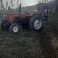 تراکتور به همراه چاله کن