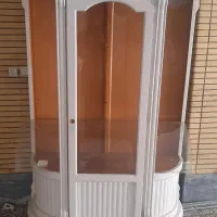 ویترین چوبی