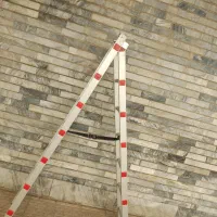 نردبان آلمینیومی در حد ۴  متر