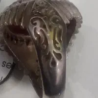 انگشترشمایل|کلکسیون اشیاء عتیقه|تهران, باغ خزانه|دیوار