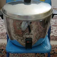 یک عدد سبزی خورد کن ویک عدد پلو پز توشیبا اصل ژاپن|خردکن، آسیاب، غذاساز|کرج, شاهین‌ویلا|دیوار