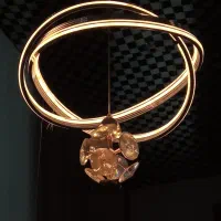 آویز کلاسیک