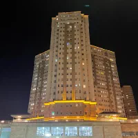 آپارتمان ۱۳۶ متری ۲ خوابه در دریاچه