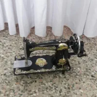 چرخ خیاطی آبمیوه گیر|سایر لوازم برقی|خمینیشهر, |دیوار