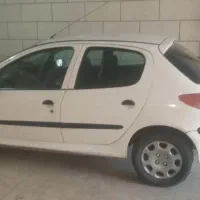 206سفید