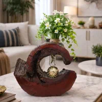 تزئینات چوبی دیوارکوب و گلدون و هفت سین و لوستر