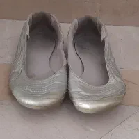۵ جفت کفش زنانه ۳۷