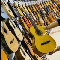 گیتار چوبی// خوشصدا دیاموند **