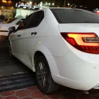 دنا پلاس ۵دنده|خودرو سواری و وانت|تهران, علم و صنعت|دیوار