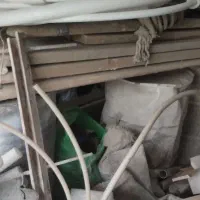 تخته زیر پایی و بشکه لوله داربست