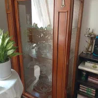 ویترین چوبی