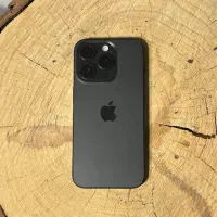 آیفون ۱۵ پرو بدون یک خال یا خش