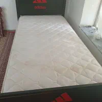 دو عدد تخت تک نفره سالم