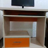 میز کامپیوتر