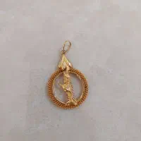طلا نزخ تابلو و ۱۰۰