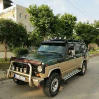 نیسان. پاترول چهار در 6 سیلندر مدل 72