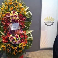 تاج گل تحویل داخل نمایشگاه سئول شهر آفتاب دسته گل|گل و گیاه طبیعی|تهران, ولنجک|دیوار