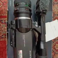sony vg30 همراه لنز 50 fd f1.4 و مبدل به سونی