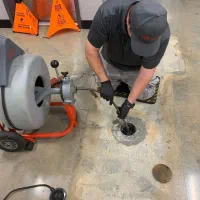 لوله بازکنی و تخلیه چاه با دستگاه فنر کل اهواز