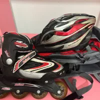 اسکیت همراه کلاه و کیف