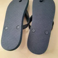 دمپایی|کیف، کفش، کمربند|قم, انسجام|دیوار