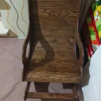 صندلی گهواره ای چوبی