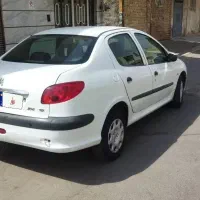 خودرو۲۰۶
