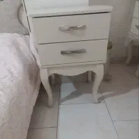 سرویس میز آرایش و تخت|تخت و سرویس خواب|قرچک, میرزائی شمالی|دیوار