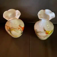 یک جفت گلدان با بیش از نیم قرن قدمت