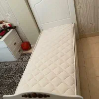 تخت نوزاد و کودک