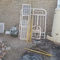فروش پنجره اهنی ودرب پارکینگ دست دوم