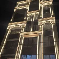 برقکار نیمه ماهر و شاگرد ساده