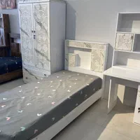 تخت نوجوان و جوان|تخت و سرویس خواب|شیراز, شهرک گلها|دیوار