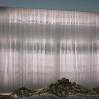 دو عدد پرده ۱۰ متر سالم درحد نو بدون زدگی و پارگی