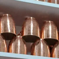 لیوان مسی دست‌سازلیوان دکوری و مصرفی مسی|ظروف سرو و پذیرایی|رباط‌کریم, شترخوار|دیوار