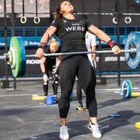 استخدام مربی خانوم