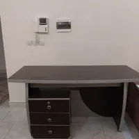 میز تحریر اداری با فایل