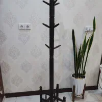 چوب لباسی ایستاده چوبی