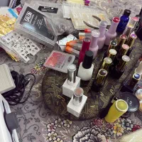 لوازم کاشت ناخن|آرایشگاه و سالن‌های زیبایی|زبرخان, |دیوار