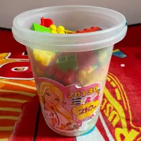 تعدادی اسباب بازی