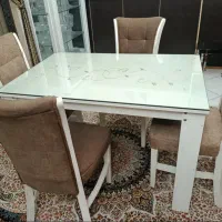 میز ناهار خوری ۴ نفره