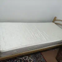 تختخواب وتشک یک نفره