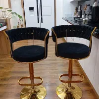 چهار عدد صندلی