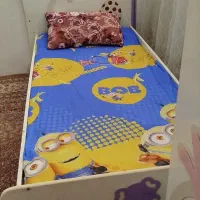 سرویس خواب بچه و مقداری لوازم نوزادی