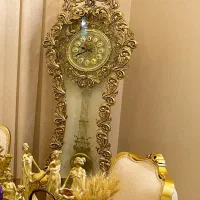 ساعت ایستاده برنجی