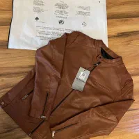 کت چرم نو اتیکت دار