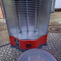 فروش یک عدد بخاری برقی و یک عدد کرسی